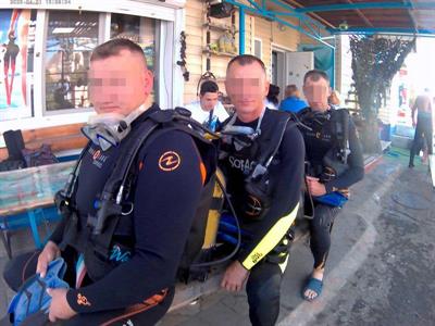 В Анапе участники СВО ныряют с аквалангом